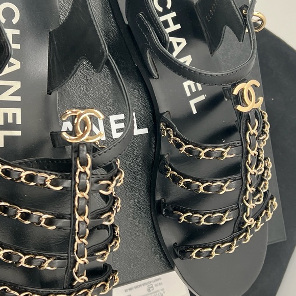CHANEL 2023 interlocking CC logo gladiator open toe black sandals size 38 w/box - Picture 10 of 16